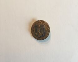 U.S. Merchant Marine identification badge.