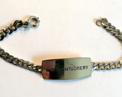 Tennis bracelet with name (obverse).